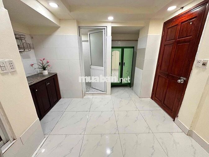 Hàng hiếm Q7 phòng gác lửng/studio gần KCX đi nhanh Q4, Q1