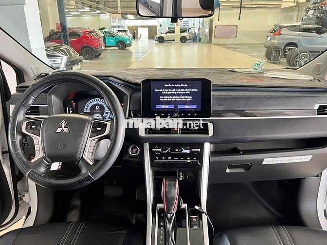 Mitsubishi Xpander Cross 2024 Trắng 65.000km