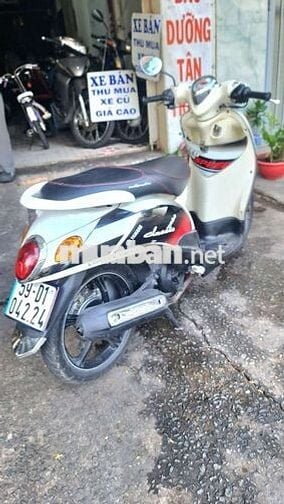 Xe tay ga Yamaha Mio Classico Cổ điển Xăng