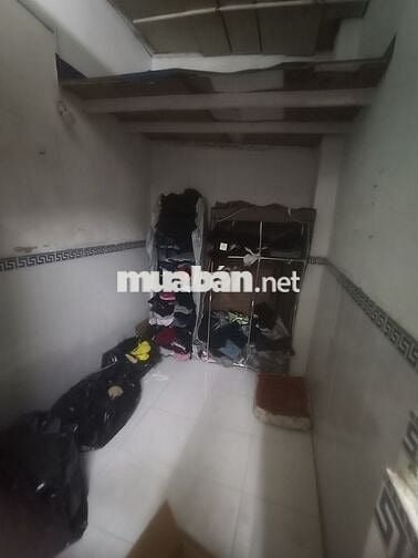 2 NHÀ CŨ LIỀN KỀ ĐANG CHO THUÊ 9TR P22 BT CHỈ 5T7 CÒN TL 