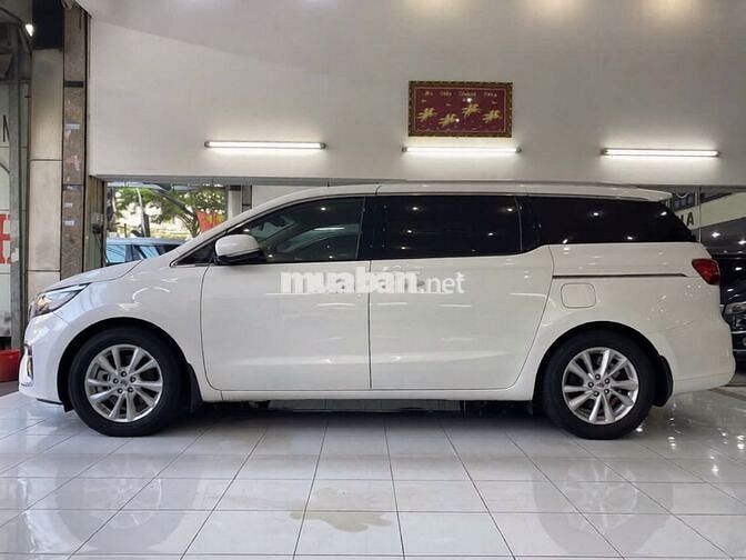 Kia Sedona Platinum G 2018 - 590 Triệu