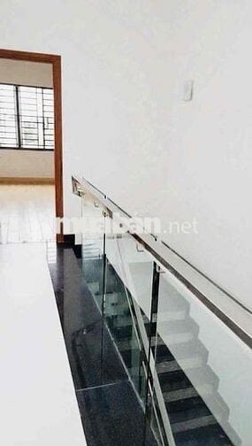 NHÀ TX25. TRỆT 2 LẦU 4PN 3WC. ĐƯỜNG XE HƠI