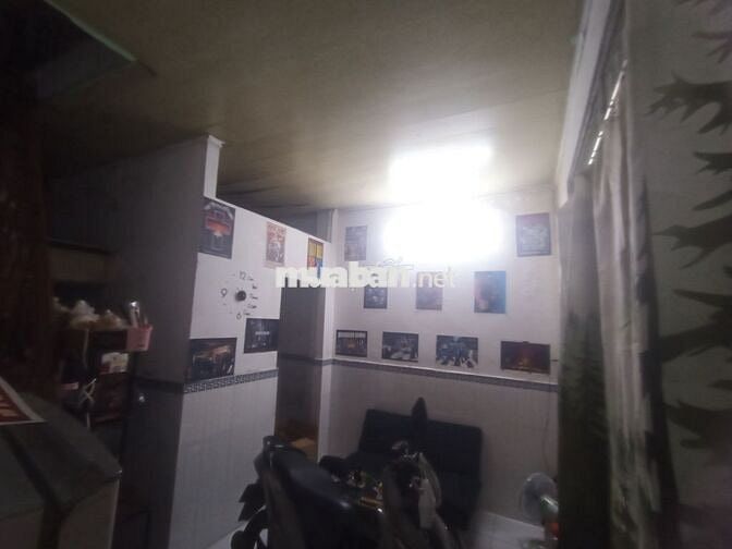 2 NHÀ CŨ LIỀN KỀ ĐANG CHO THUÊ 9TR P22 BT CHỈ 5T7 CÒN TL 