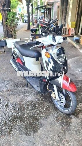 Xe tay ga Yamaha Mio Classico Cổ điển Xăng
