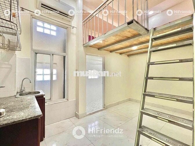 Hàng hiếm Q7 phòng gác lửng/studio gần KCX đi nhanh Q4, Q1
