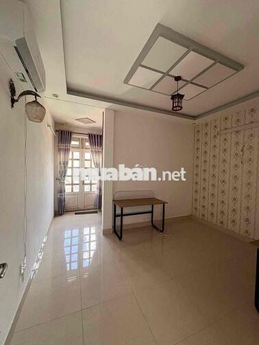 NHÀ HẺM XE TẢI QUANG TRUNG (4,2x15M) - 4 PHÒNG NGỦ SẴN MÁY LẠNH