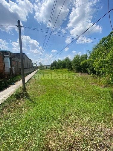 Chính chủ cần bán lô đất 2 mặt tiền, nở hậu đẹp tại xã Đông Thành
