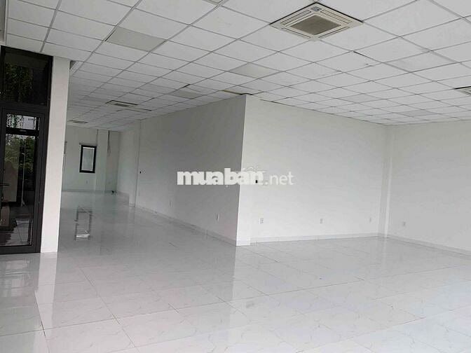 CHO THUÊ SÀN VĂN PHÒNG DIỆN TÍCH 120m2 , GẦN CẦU HOÀ XUÂN