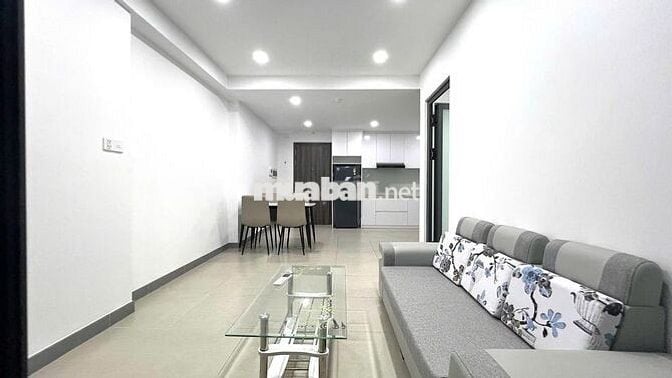 Cho Thuê Căn 2PN, Full Nội Thất, View Thoáng, Tầng Cao, Giá 17tr/tháng