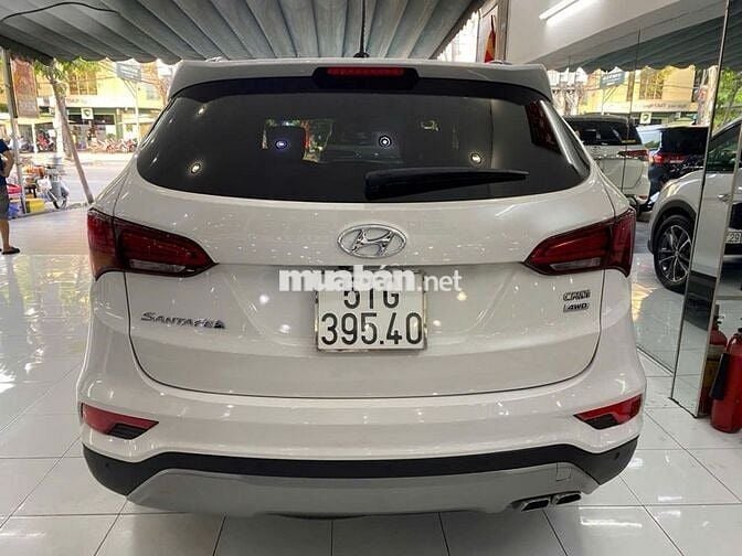 Hyundai SantaFe 2.2L 4WD 2017 - 575 Triệu