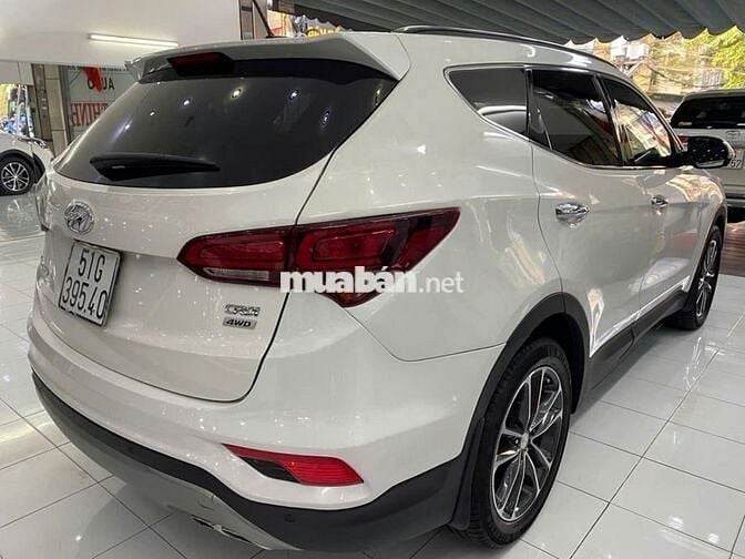 Hyundai SantaFe 2.2L 4WD 2017 - 575 Triệu