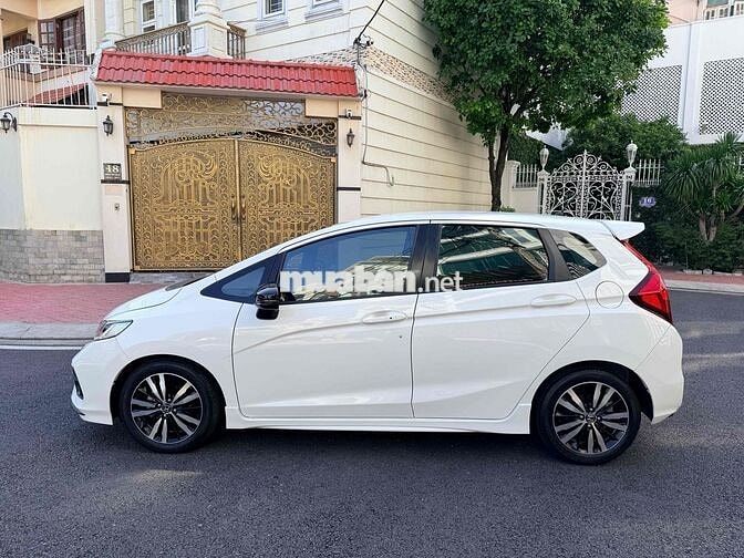 Honda Jazz 1.5 RS cao cấp nhập khẩu 2018