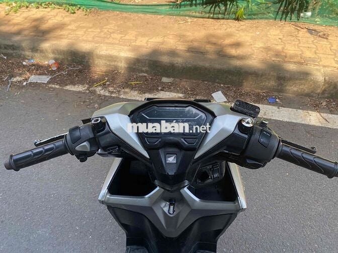 Honda Vario 150 2019 Bạc