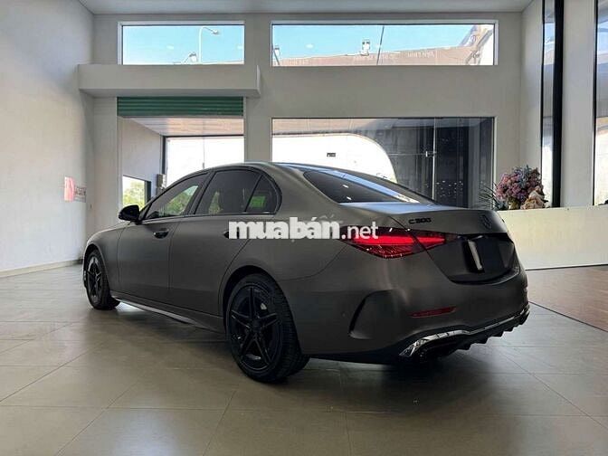 Mercedes-Benz C300 AMG 2022 Xám nhám