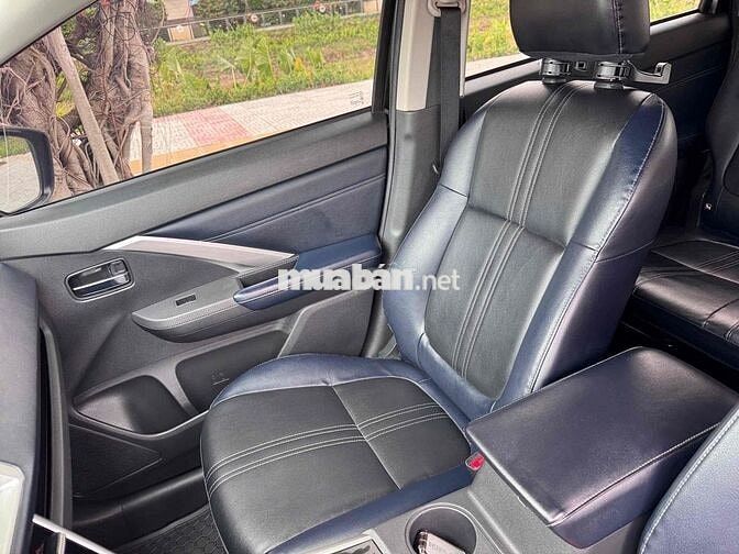 Mitsubishi Xpander Cross 2022 odo 6 vạn