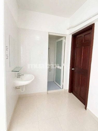 Chung cư Kim Hồng, Vườn Lài cho thuê căn 3p ngủ, giá 10tr/tháng