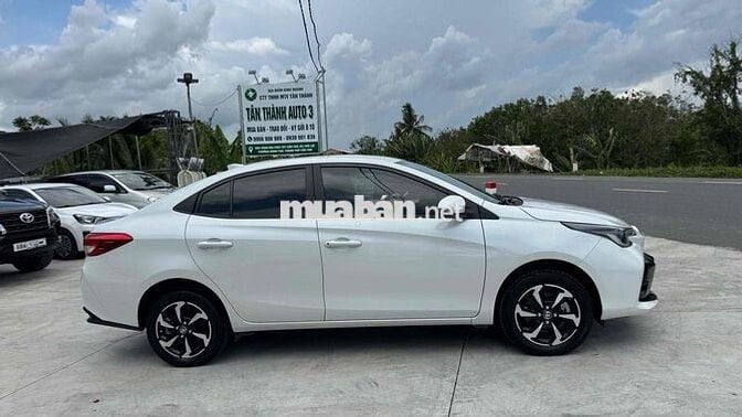 Toyota Vios E CVT 2023 Trắng 54.000km
