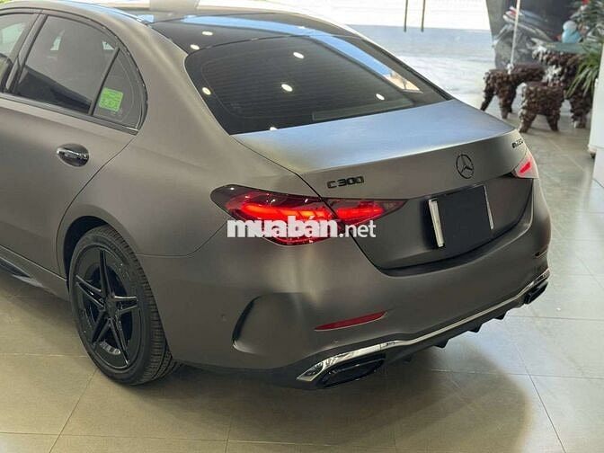 Mercedes-Benz C300 AMG 2022 Xám nhám