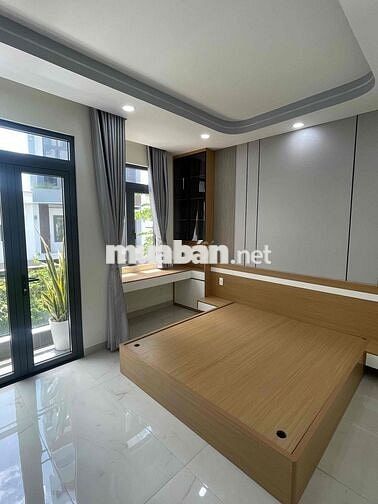 Giá 7 TY XE HƠI Ngủ Trong Nhà, 15X10m, 4 Tầng ,Giáp Tân Phú SHR/HCĐ
