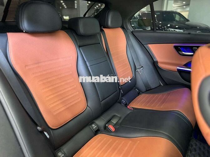 Mercedes-Benz C300 AMG 2022 Xám nhám