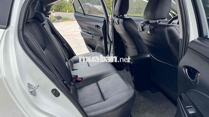 Toyota Vios E CVT 2023 Trắng 54.000km