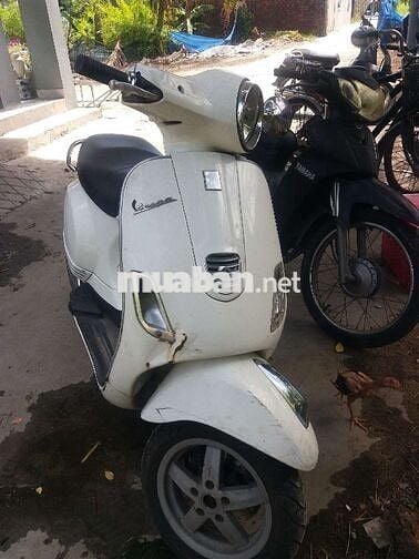 Piaggio Vespa LX 125 125cc Trắng