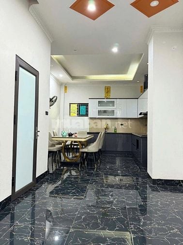Bán nhà ngõ phố Đội Cấn gần Liễu Giai - Văn Cao