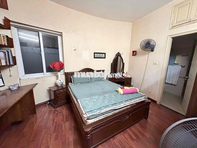 Chung cư Vip Ba Đình, 107m, 3 ngủ 2 wc, Căn góc, Sổ đỏ lâu dài, Hiếm