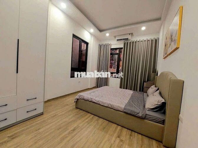 cho thuê nhà 3 ngủ full đồ gần công viên Thống Nhất