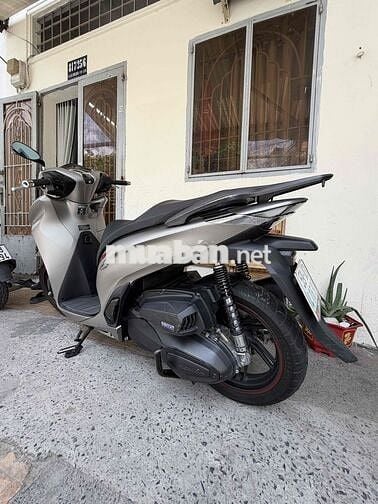 Honda SH 350i 2022 Bạc Đen 16,000km