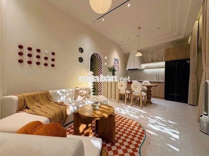 Cho thuê nhà nguyên căn 2 tầng Phạm Văn Nghị, 3PN, full nội thất