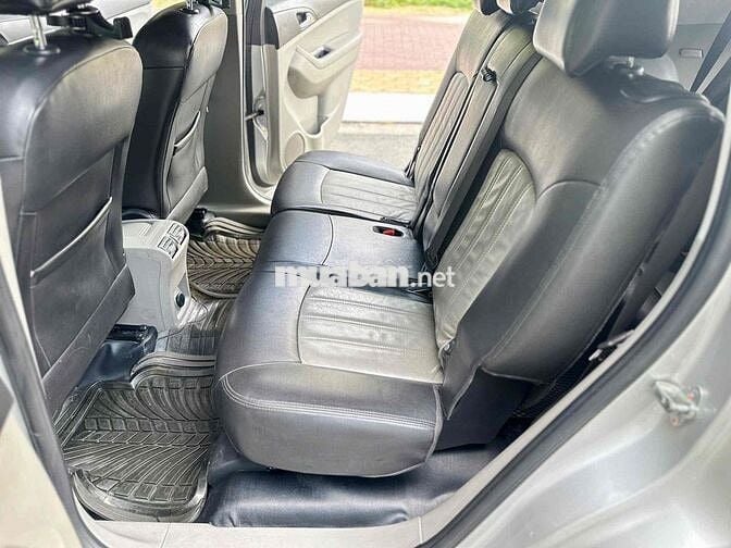 Chevrolet Orlando 2016 Bạc Tự động 7 chỗ