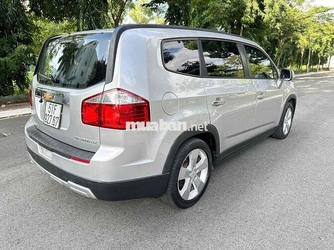 Chevrolet Orlando 2016 Bạc Tự động 7 chỗ