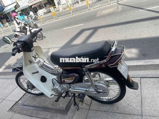 Honda Super Dream 2004 Trắng, Nâu Đã sử dụng