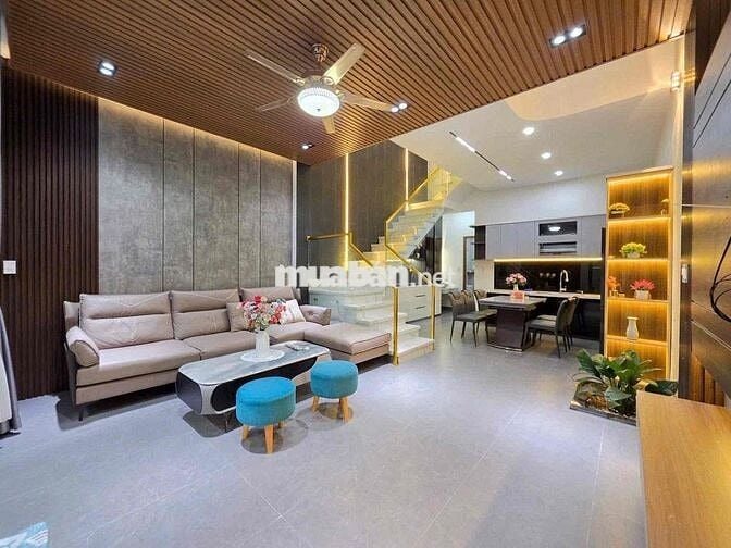 232 CHO THUÊ NHÀ 3 TẦNG 4PN 4WC – FULL NỘI THẤT, SÂN THƯỢNG TRỒNG CÂY