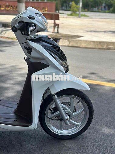 Honda Vision 2018 Trắng đen Xe tay ga