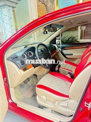 Chevrolet Aveo 2013 đỏ 5 chỗ