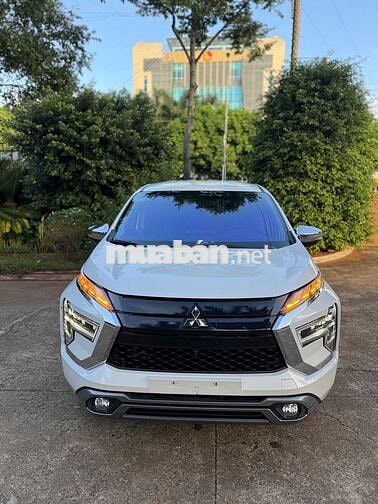 Mitsubishi Xpander Premium 2024 Trắng 30000 km