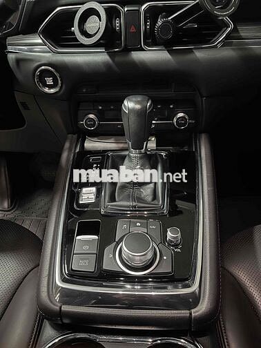 chính chủ cần bán CX8 premium màu vàng cát