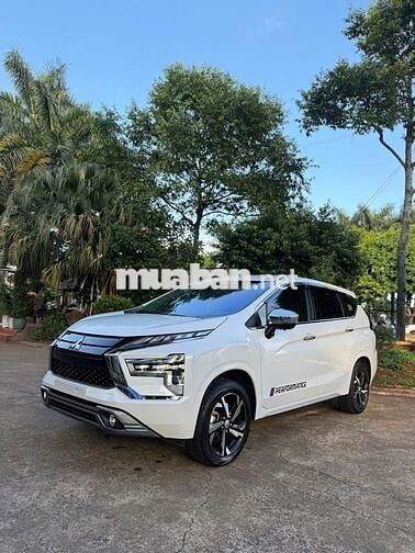 Mitsubishi Xpander Premium 2024 Trắng 30000 km