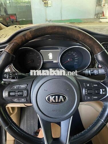 Kia Grand Sedona Premium 7 chỗ Xăng Đen
