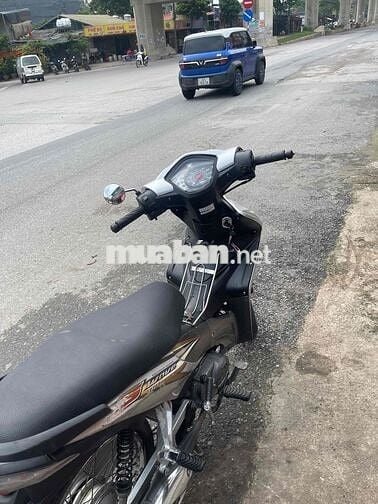 Honda Wave 110 Bạc