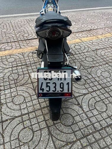 Suzuki Satria F150 Xanh
