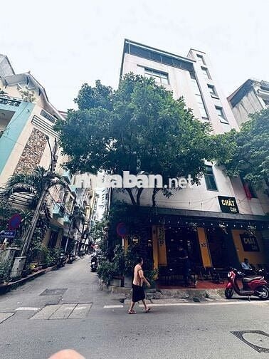 Cho thuê căn hộ tầng 4 nhà số 30 phố Trần Quang Diệu