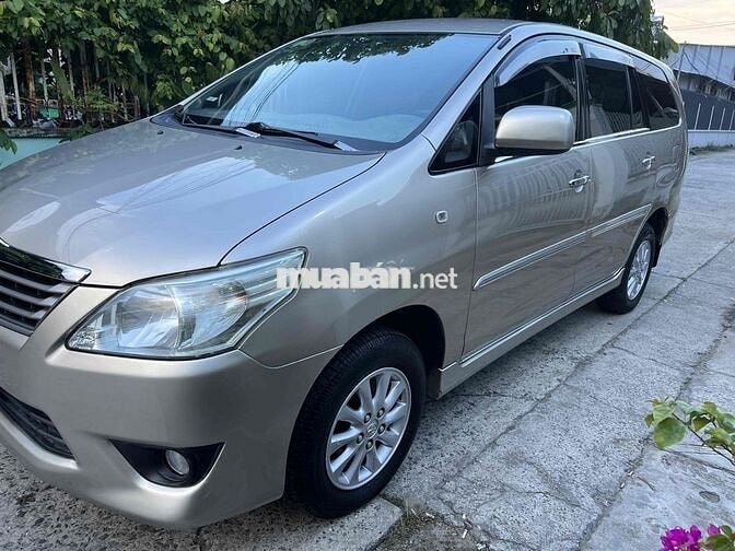 Innova E 2013 không taxi không lỗi (bao ra tên)