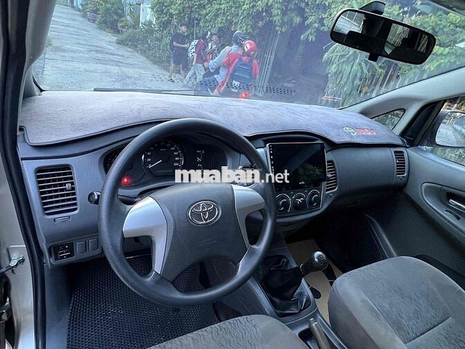 Innova E 2013 không taxi không lỗi (bao ra tên)