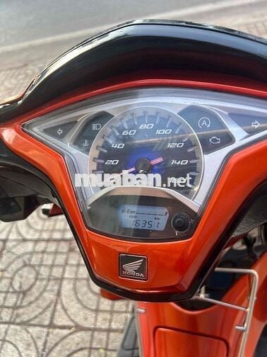 Honda Air Blade 125 Cam đen 16351 km