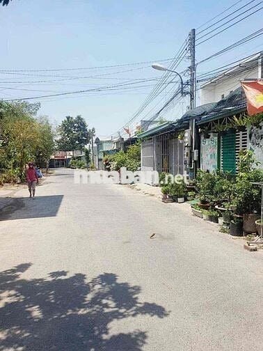 bán lô đất đường nhựa 6 m thông ngay trung tâm Thủ Dầu Một