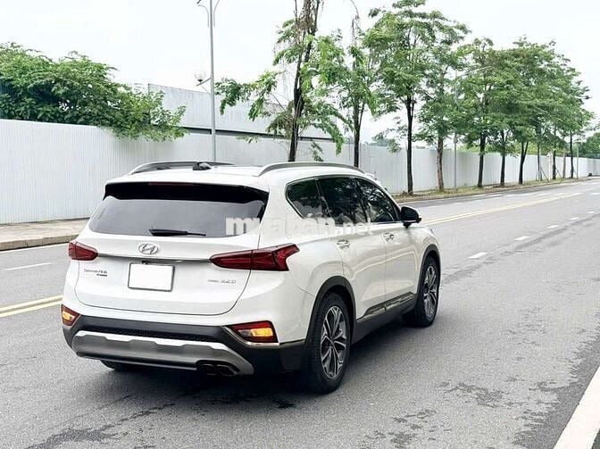 Hyundai Santafe 2020 2.2D Trắng 90000 km