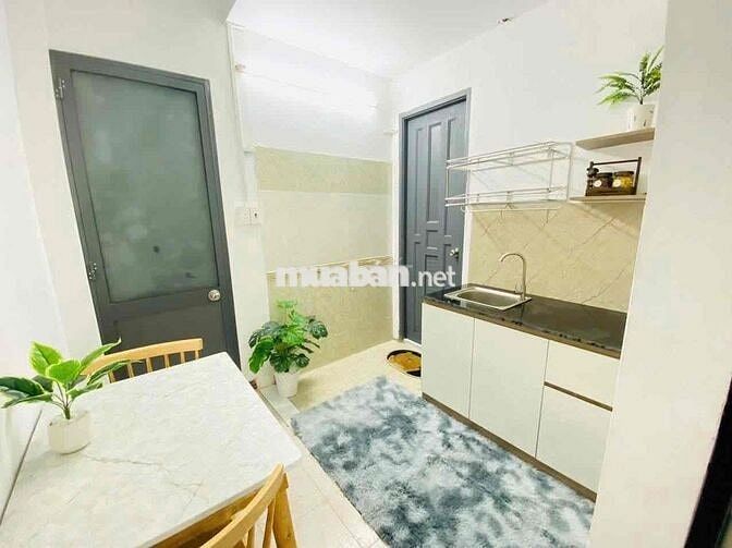 CĂN HỘ 2 PHÒNG NGỦ CỬA SỔ TRỜI FULL NỘI THẤT GẦN ĐH VĂN HIẾN
